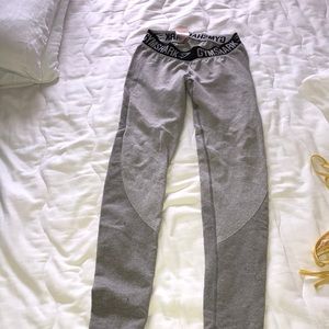 Worn a few times! Gymshark workout leggings!